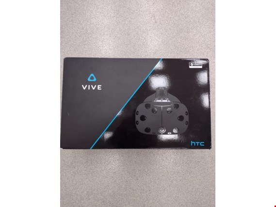 Used HTC Vive VR Headset incl. Controller and 2 Lighthose stations for Sale (Auction Premium) | NetBid Industrial Auctions